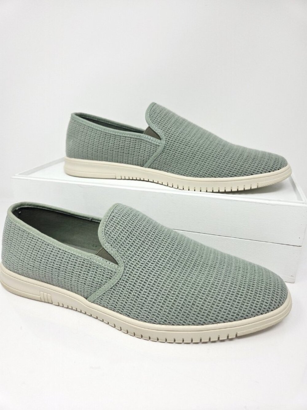 ALDO Coastbreeze Casual Shoe Mens 12 Light Green Coastal Nautical Preppy